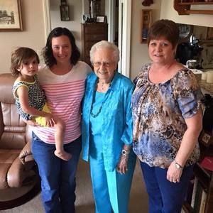 Meet your Posher, Donna