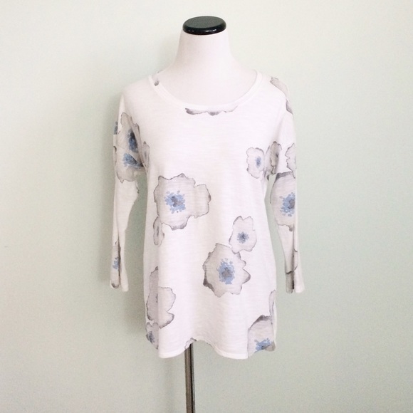 Sonoma Tops - Sonoma White flower print Top