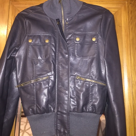 Grey/taupe leather jacket