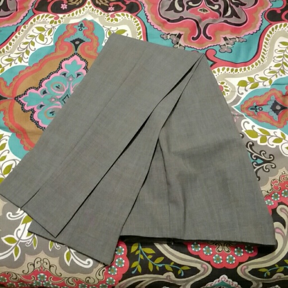 Never worn: Theory size 0 slacks - Picture 1 of 3