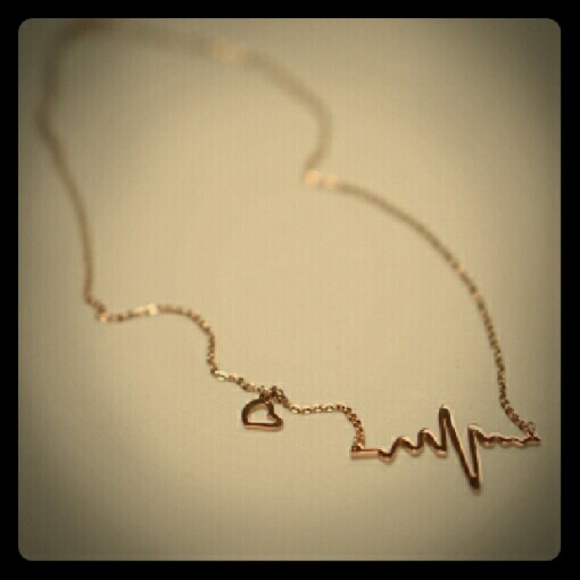 Jewelry - Heart beat  necklaces