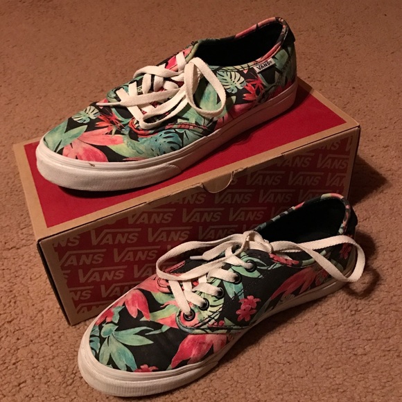NEW Tropical VANS - Picture 1 of 3