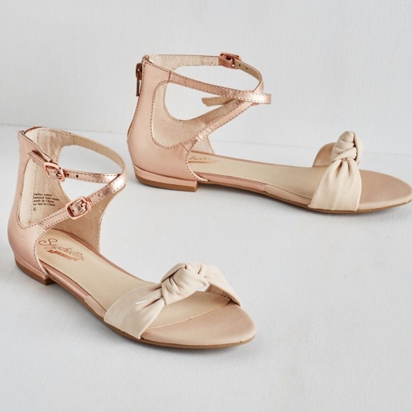 SEYCHELLES Heritage Rose Gold Sandals