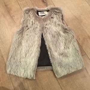 NWOT faux fur vest