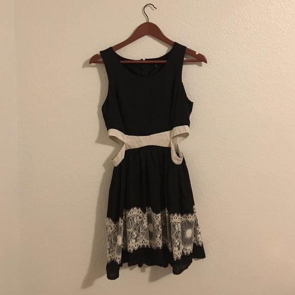 Black dress size 5