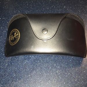 hardshell black ray ban case