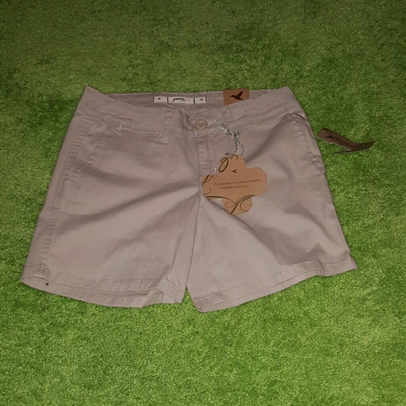 Grane Khaki shorts