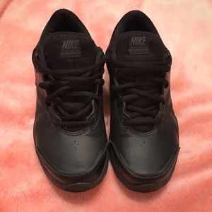 NIKE, SIZE 6.5, BLACK