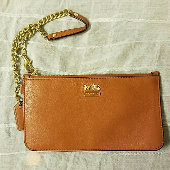 Wristlet wallet