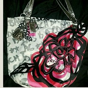 Coach Poppy Floral flower Graffitti Bella Tote