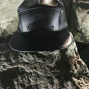 Leather 5 panel