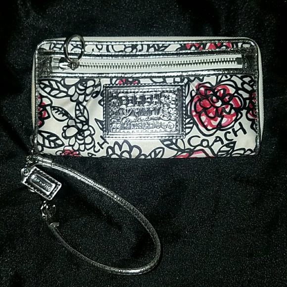 Coach Poppy Floral flower wallet