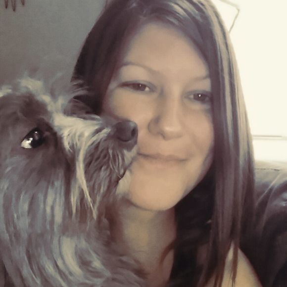 Meet your Posher, Anna