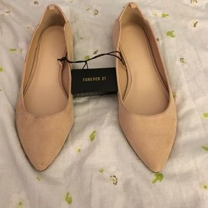 Nude flats