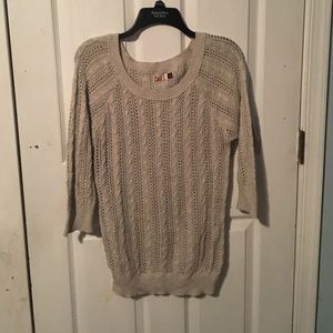 Beautiful Quarter Sleeved Sweater