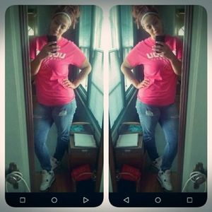 Meet your Posher, Kayla