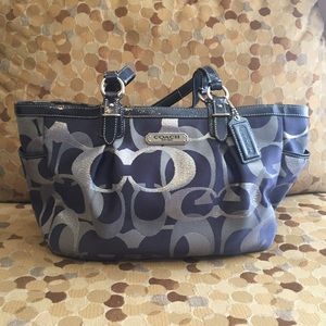 Coach Shoulder Bag