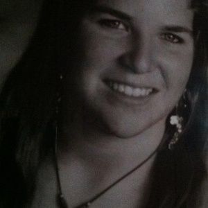 Meet your Posher, Brittni