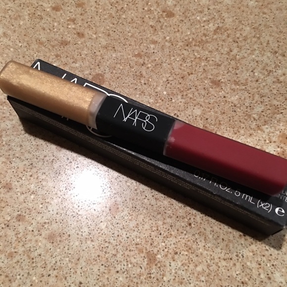 NARS lip duo, never used