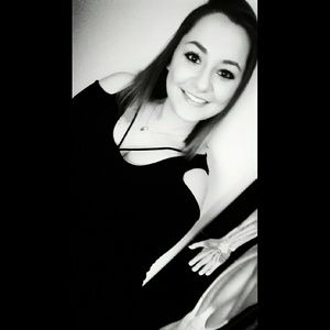 Meet your Posher, Kari