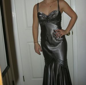 Silver/grey evening gown/formal dress in size 3/4