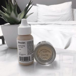 Light- Perfecting Skin Tint & Stretch Concealer