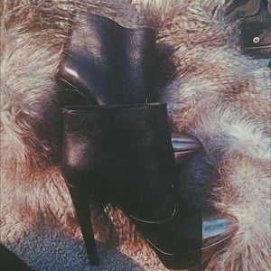 🦄 Jessica Simpson Ankle Boots