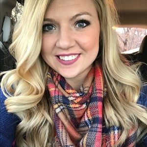 Meet your Posher, Jalyn