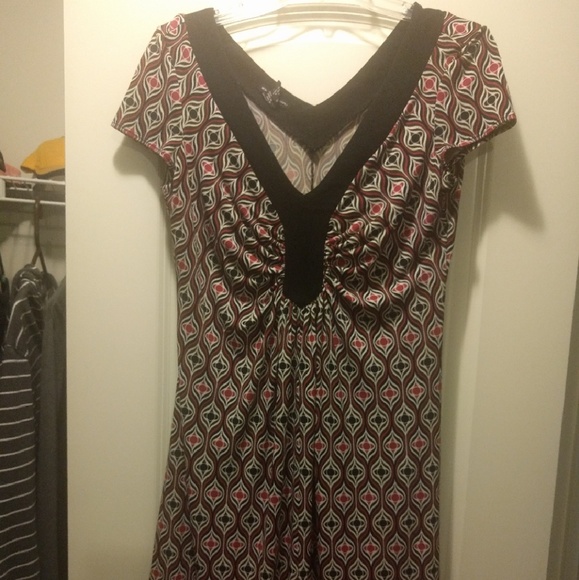 Short sleeve dress