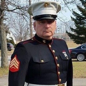 Meet your Posher, Tom