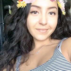 Meet your Posher, Maria fernanda