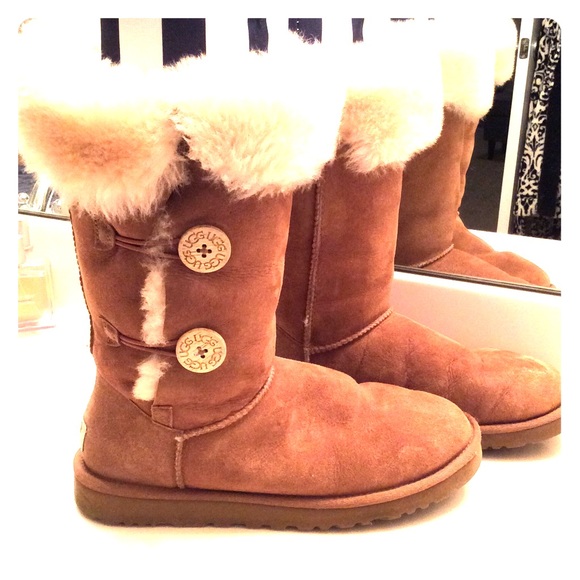 Ugg winter shearling boots * so comfy!