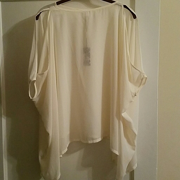 Lily Loves sheer blouse - Picture 1 of 4