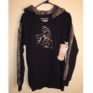 Legendary Whitetails men's camo outfitter hoodie