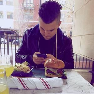 Meet your Posher, Josh