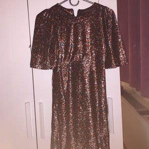 Floral velour dress with butterfly sleeves