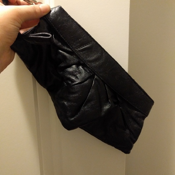 Black wristlet