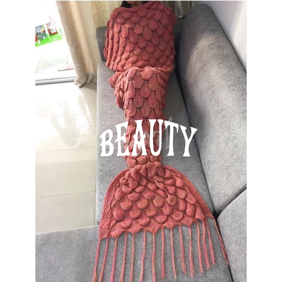 tRINITY Squared• Handbags - •➰HP➰V-DAY🖇M E R M A I D•KNIT Blanket•