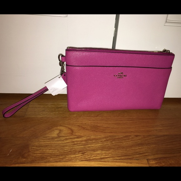 NWT Coach large wristlet/iPad mini case