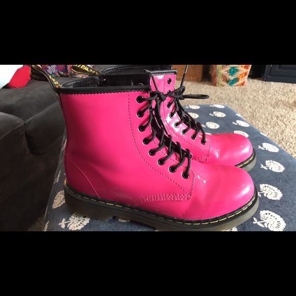 Youth Dr Martens size 4