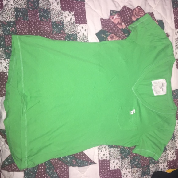 Abercrombie & Fitch v-neck tee - Picture 1 of 2