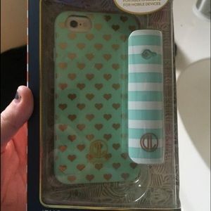 iPhone 6 6S case and power bank