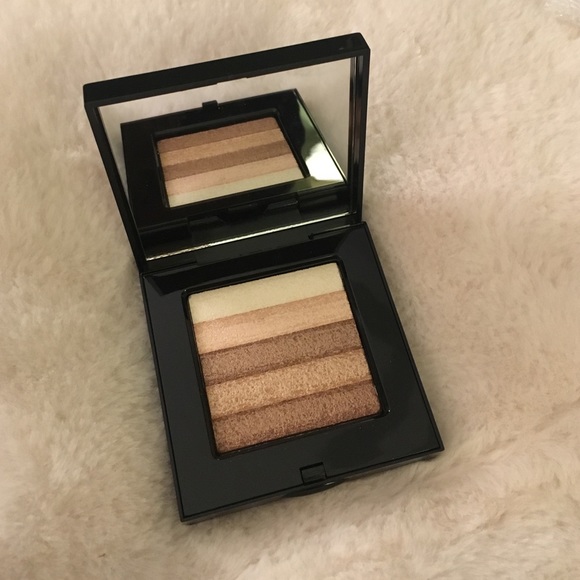 Bobbi Brown shimmer brick in beige