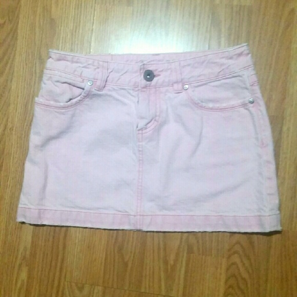 AE Pink Denim Skirt