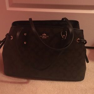 COACH CARRYALL BAG
