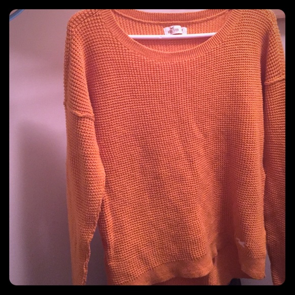 Hollister yellow sweater