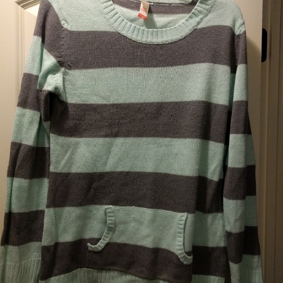 Green and gray sweater