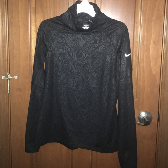 NIKE PRO DRI-FIT PULLOVER