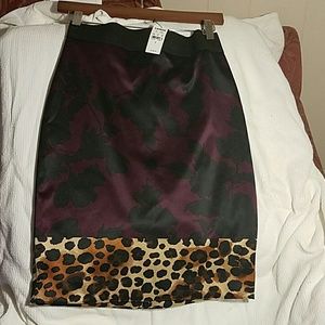NWT Satin Multi Print Pencil Skirt