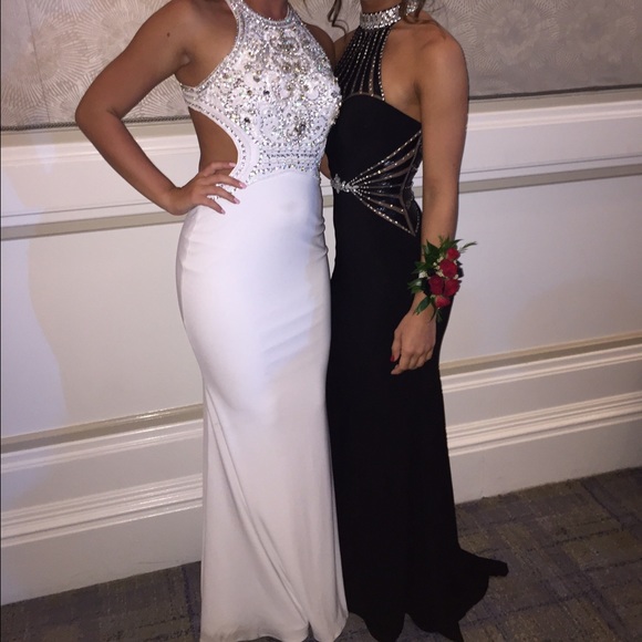 Black sparkley prom dress - Picture 4 of 4